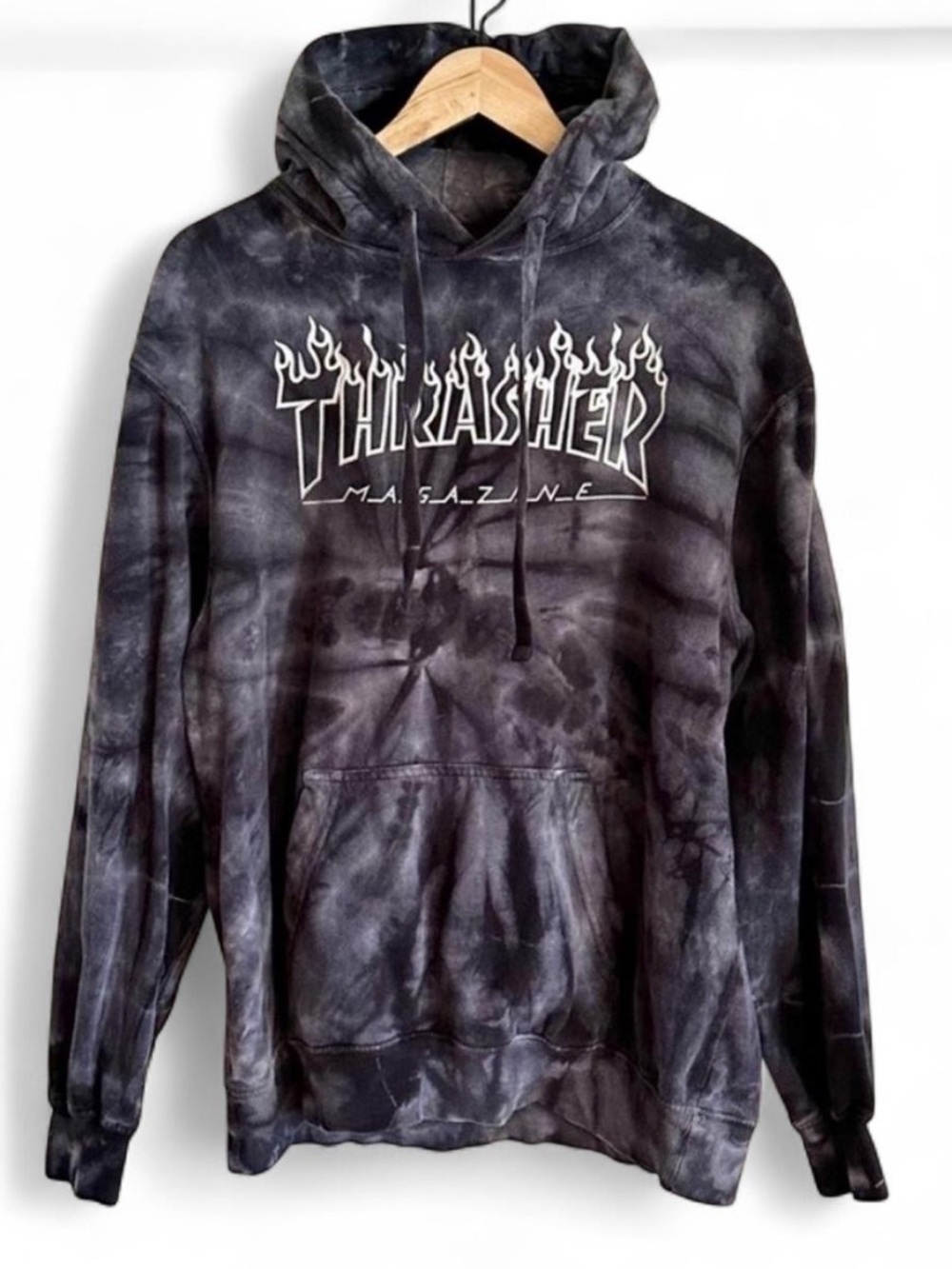 Rare Thrasher Magazine Flame Logo Tie-Dye Hoodie Dyenomite Collab Hand Dyed M - Picture 2 of 8